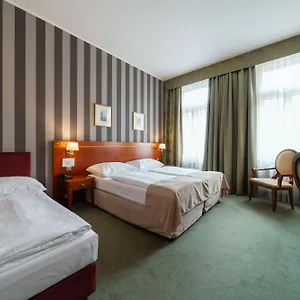Raffaello 4* Prague